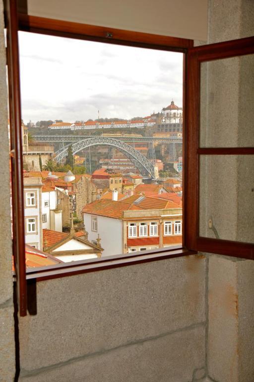 Low Cost Tourist Apartments - Palacio Da Bolsa Porto Room photo